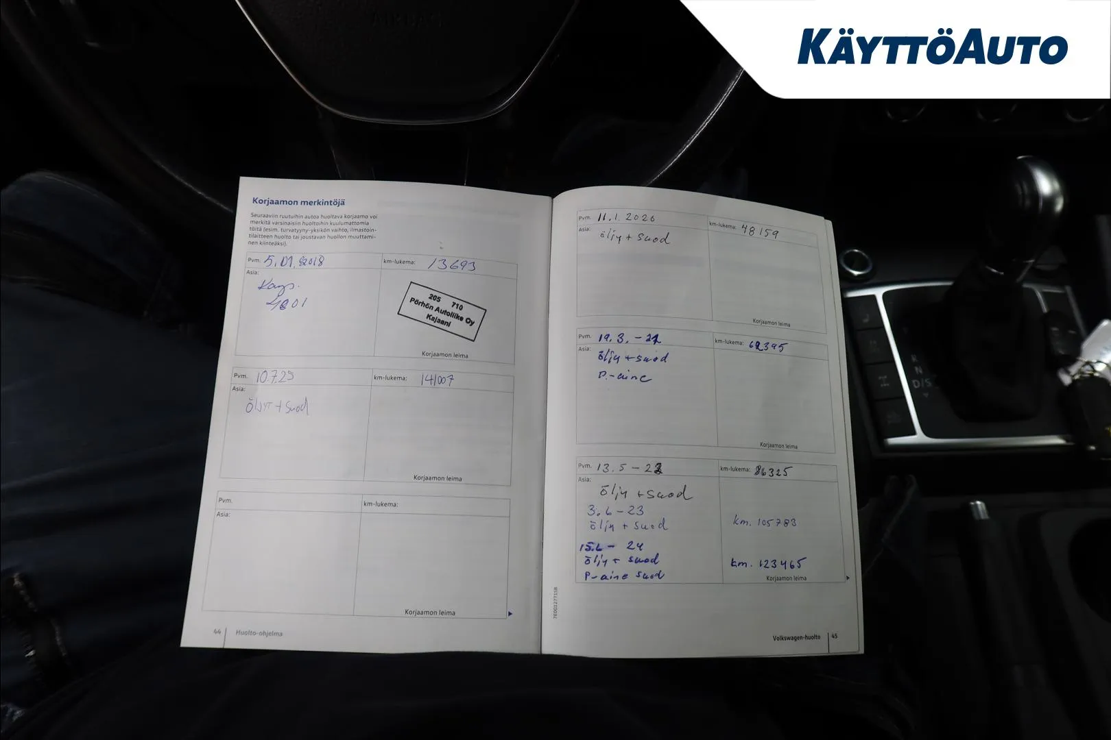 VOLKSWAGEN Amarok MMV-795 carousel image