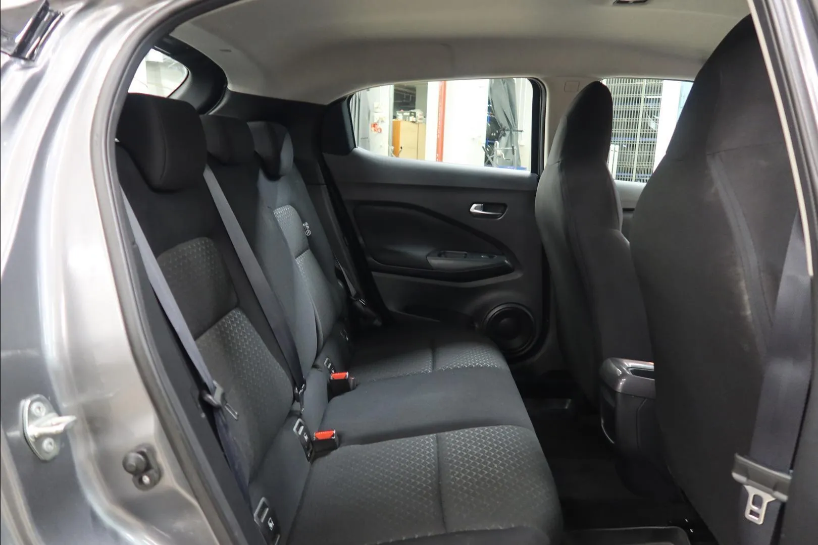 Nissan Juke OZZ-680 carousel image