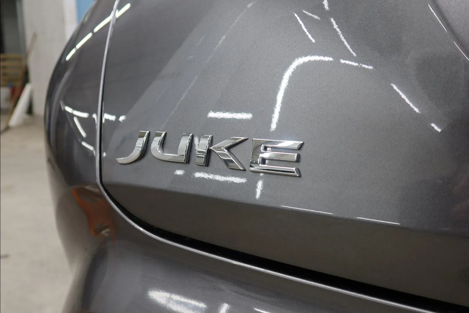 Nissan Juke OZZ-680 carousel image