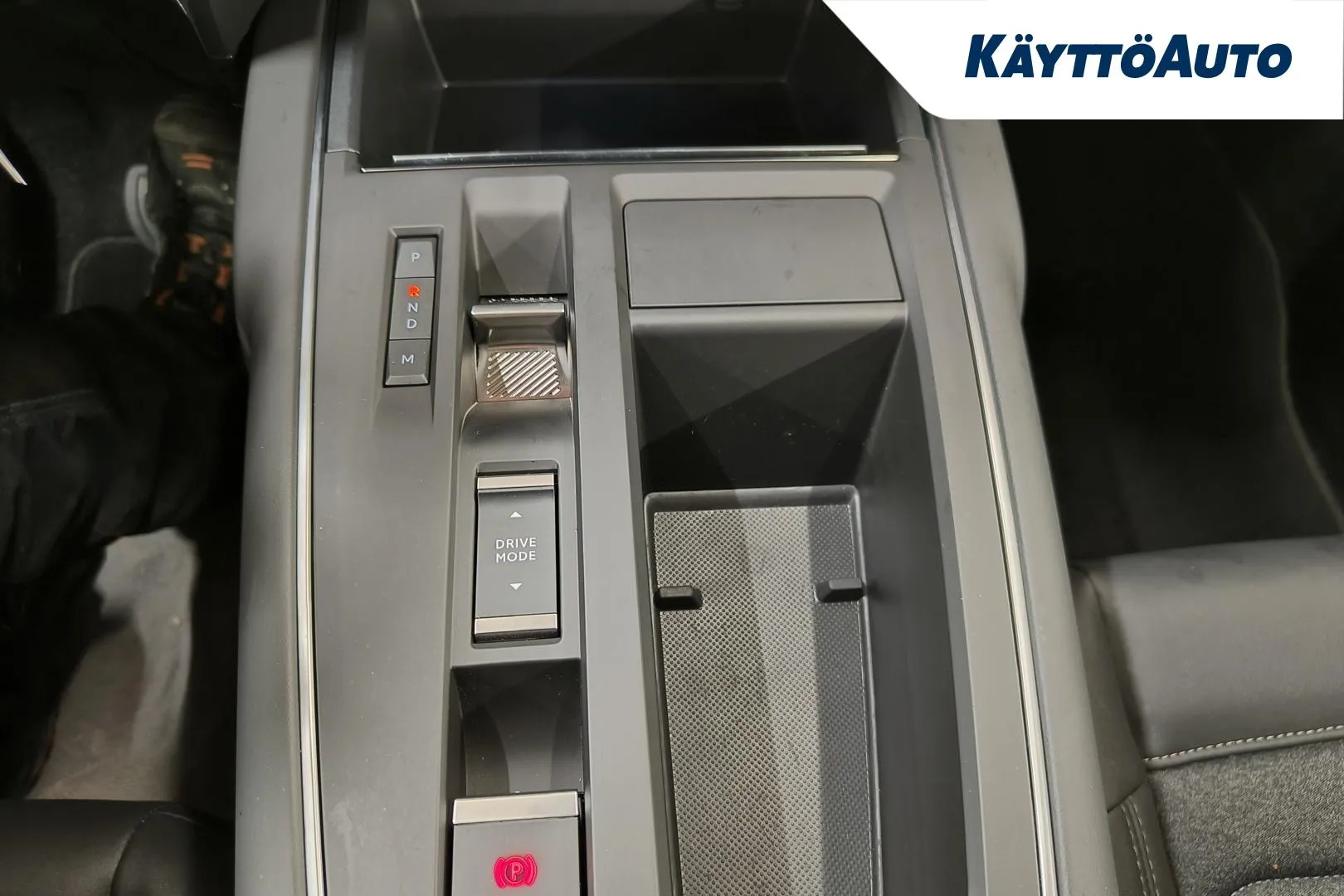 Citroen C5 Aircross RXB-370 carousel image