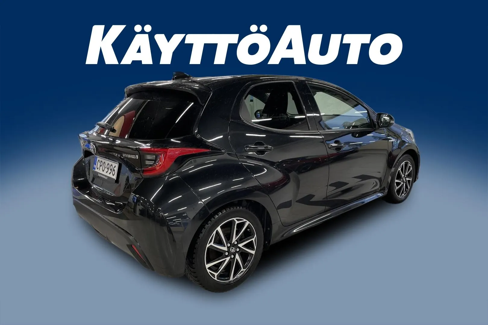 TOYOTA YARIS CPO-996 carousel image