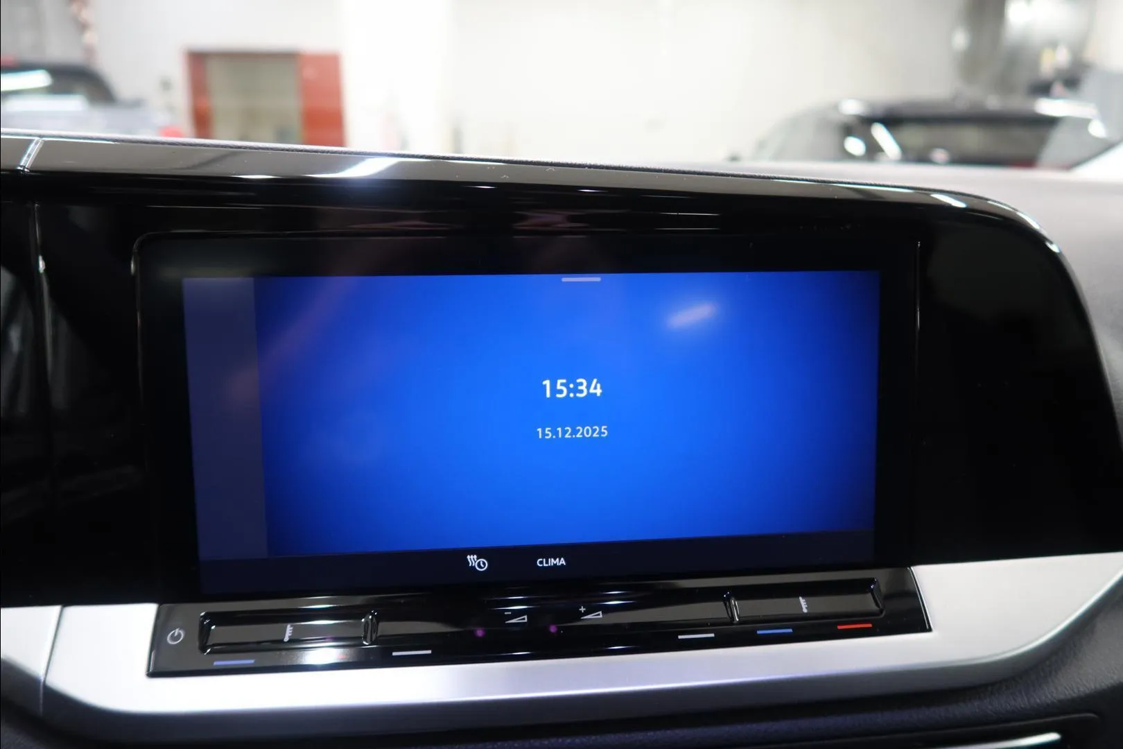 Ford Grand Tourneo Connect KXM-836 carousel image