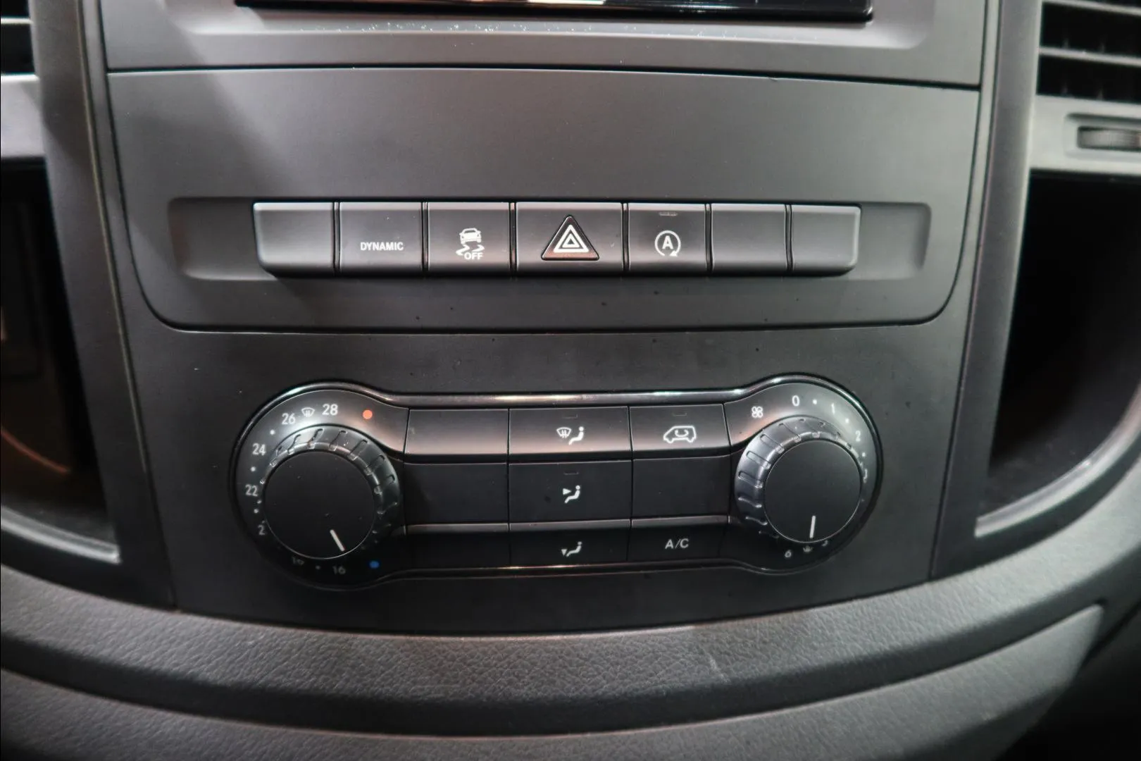 MERCEDES-BENZ Vito GPB-484 carousel image