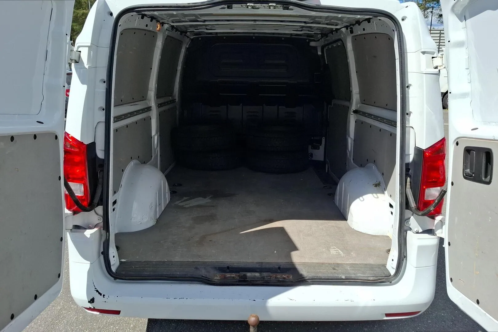 MERCEDES-BENZ Vito GPB-484 carousel image
