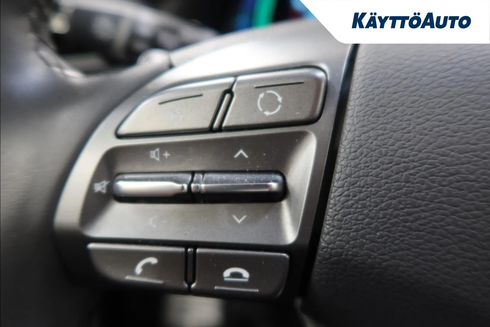 Hyundai IONIQ hybrid RVR-858 carousel image