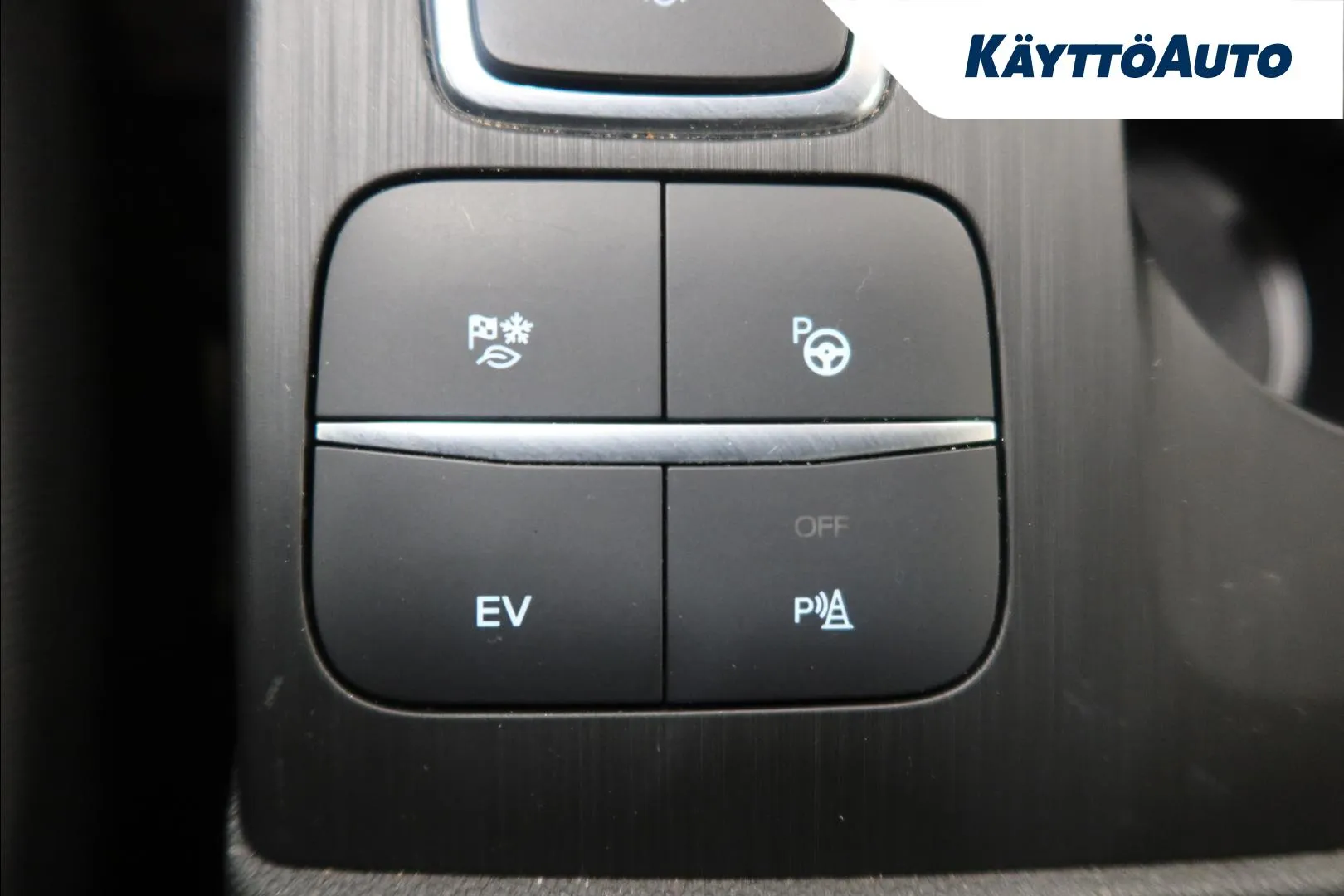 FORD Kuga FSM-340 carousel image