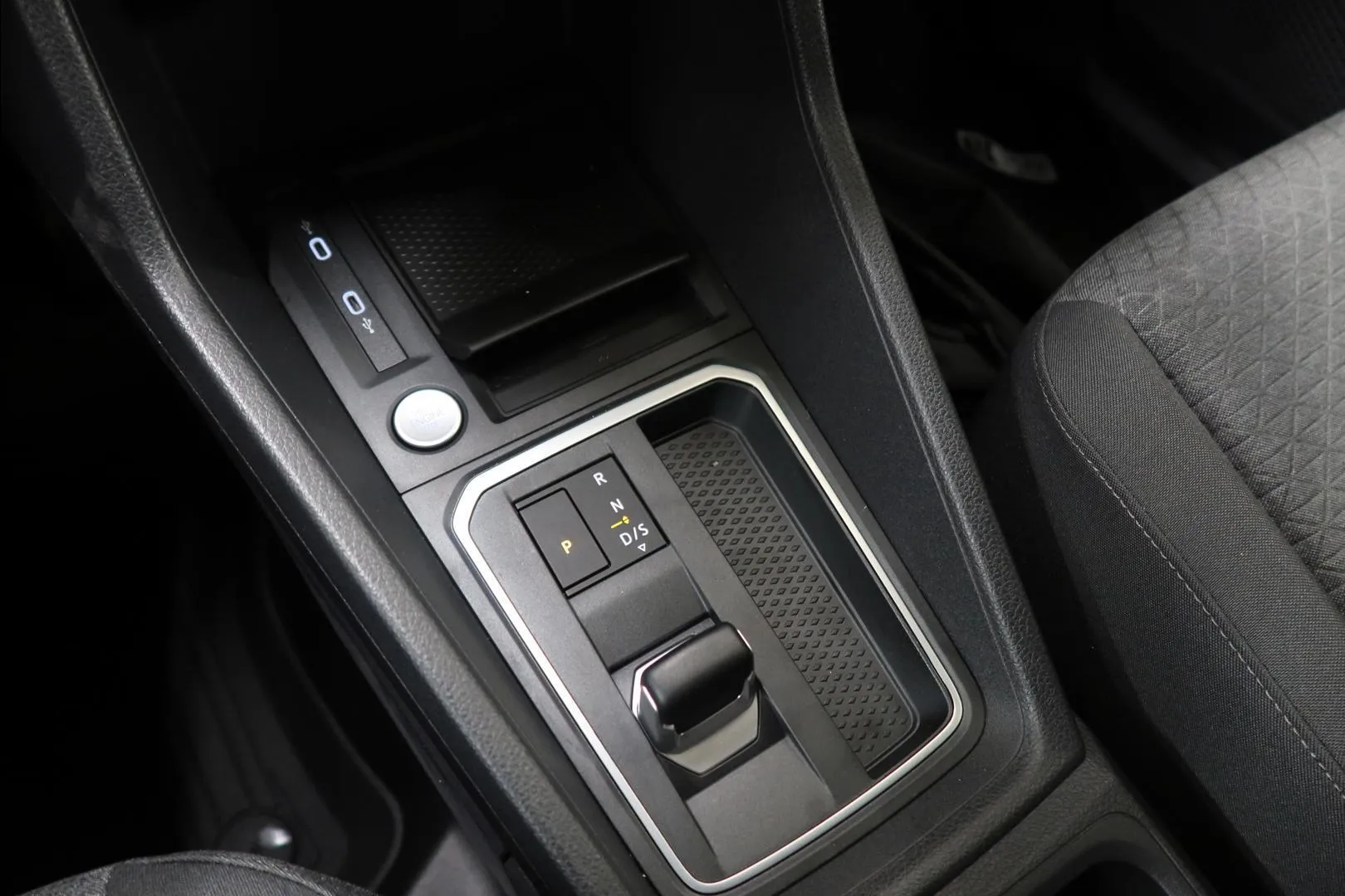 FORD Transit RXP-865 carousel image