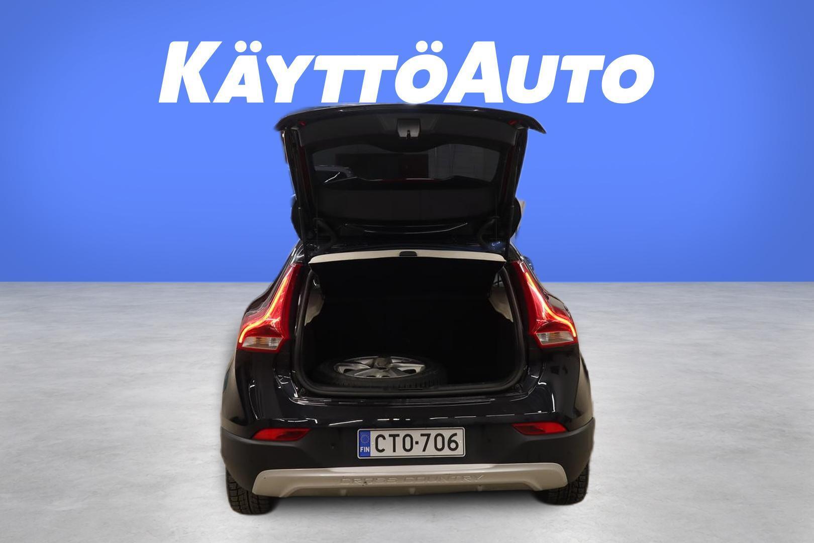 Volvo V40 Cross Country 2015, photo 5/30