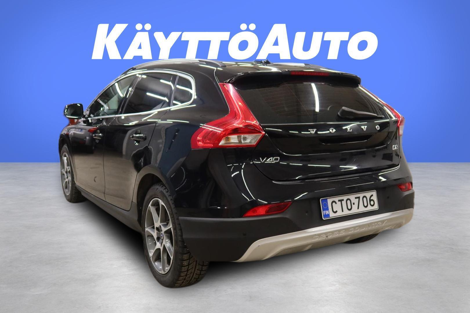 Volvo V40 Cross Country 2015, photo 3/30