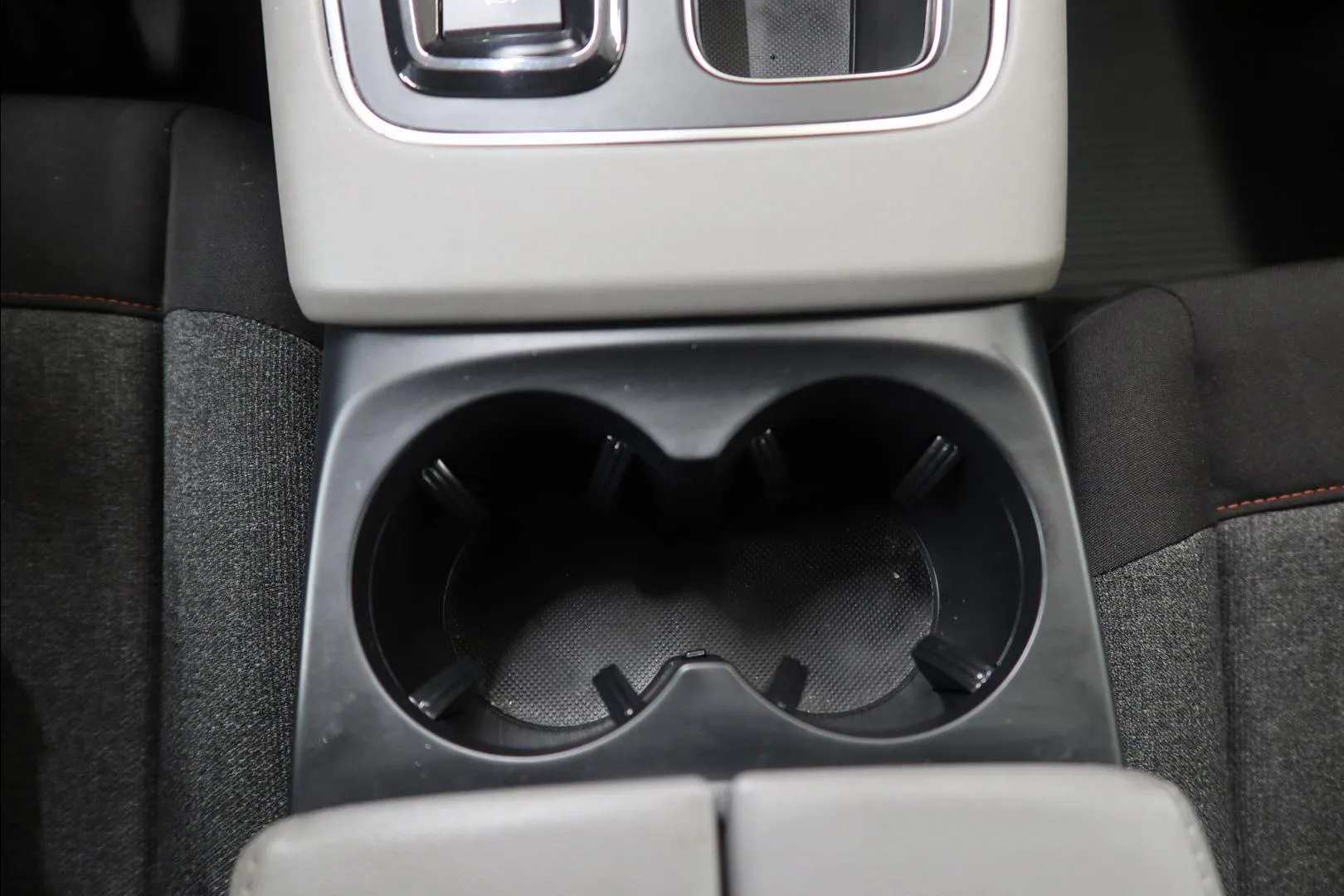 CITROEN C5 Aircross OZA-650 carousel image