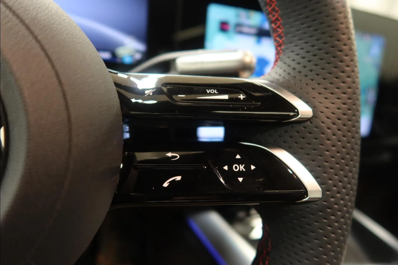 Mercedes-Benz CLA XTR-805 carousel image