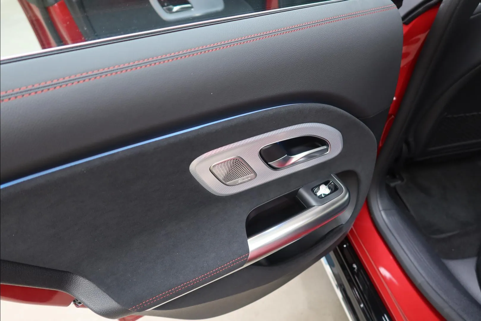 Mercedes-Benz CLA XTR-805 carousel image