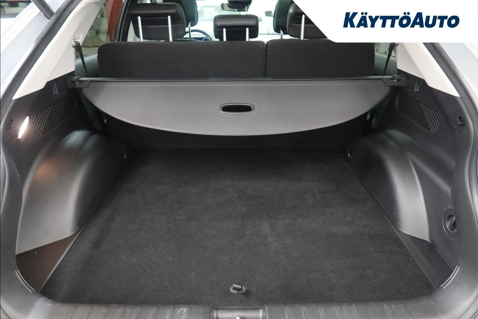 Hyundai IONIQ 5 LTL-893 carousel image