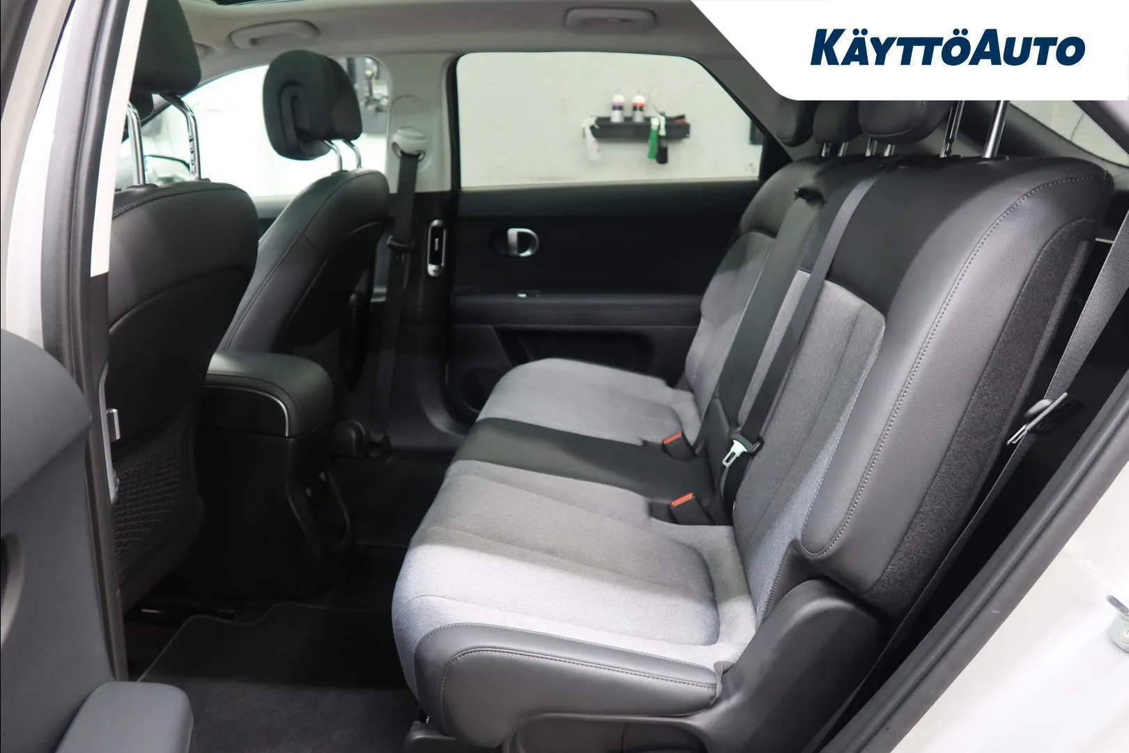 Hyundai IONIQ 5 LTL-893 carousel image