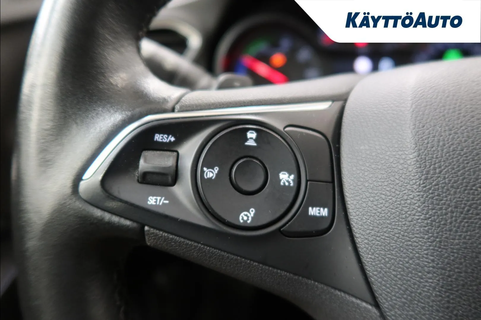 OPEL Grandland X ZNT-691 carousel image