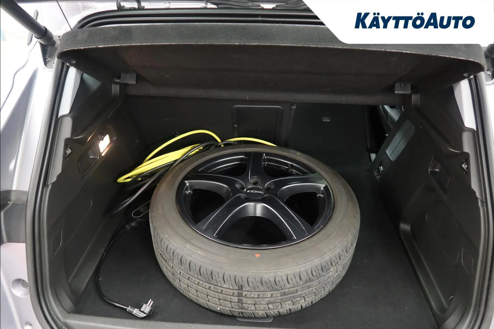 OPEL Grandland X ZNT-691 carousel image