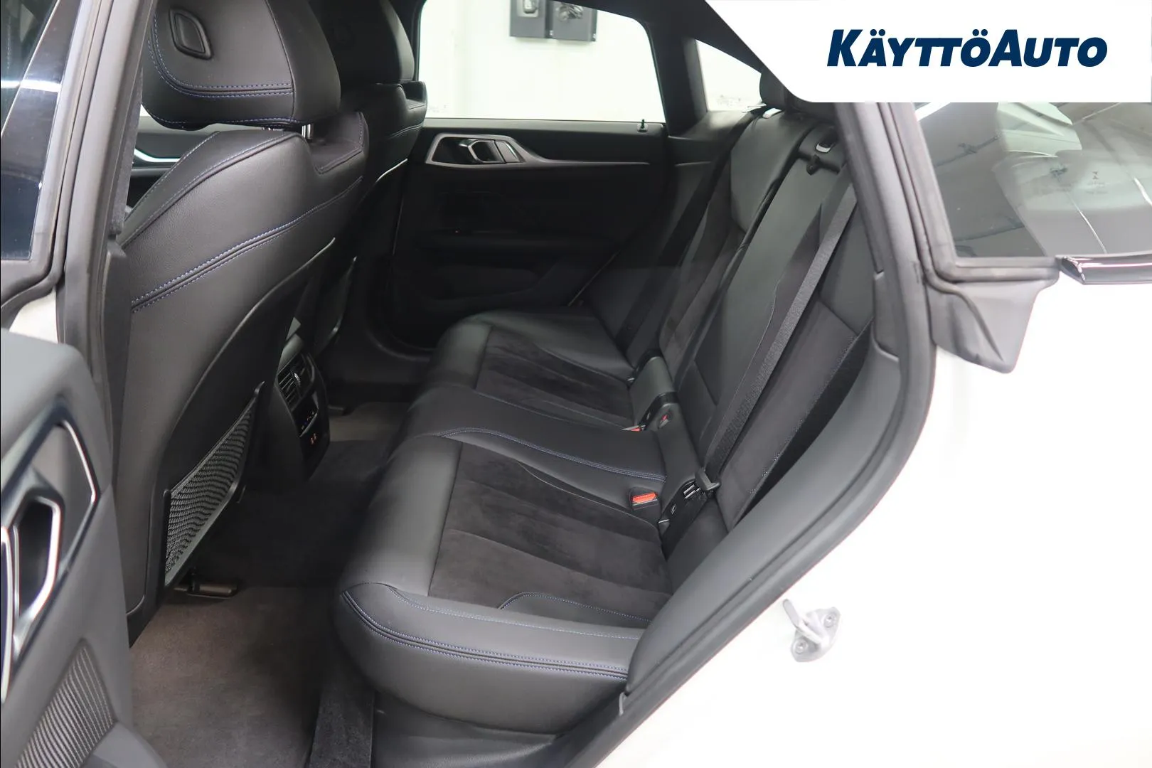 BMW I4 M50 XTS-601 carousel image