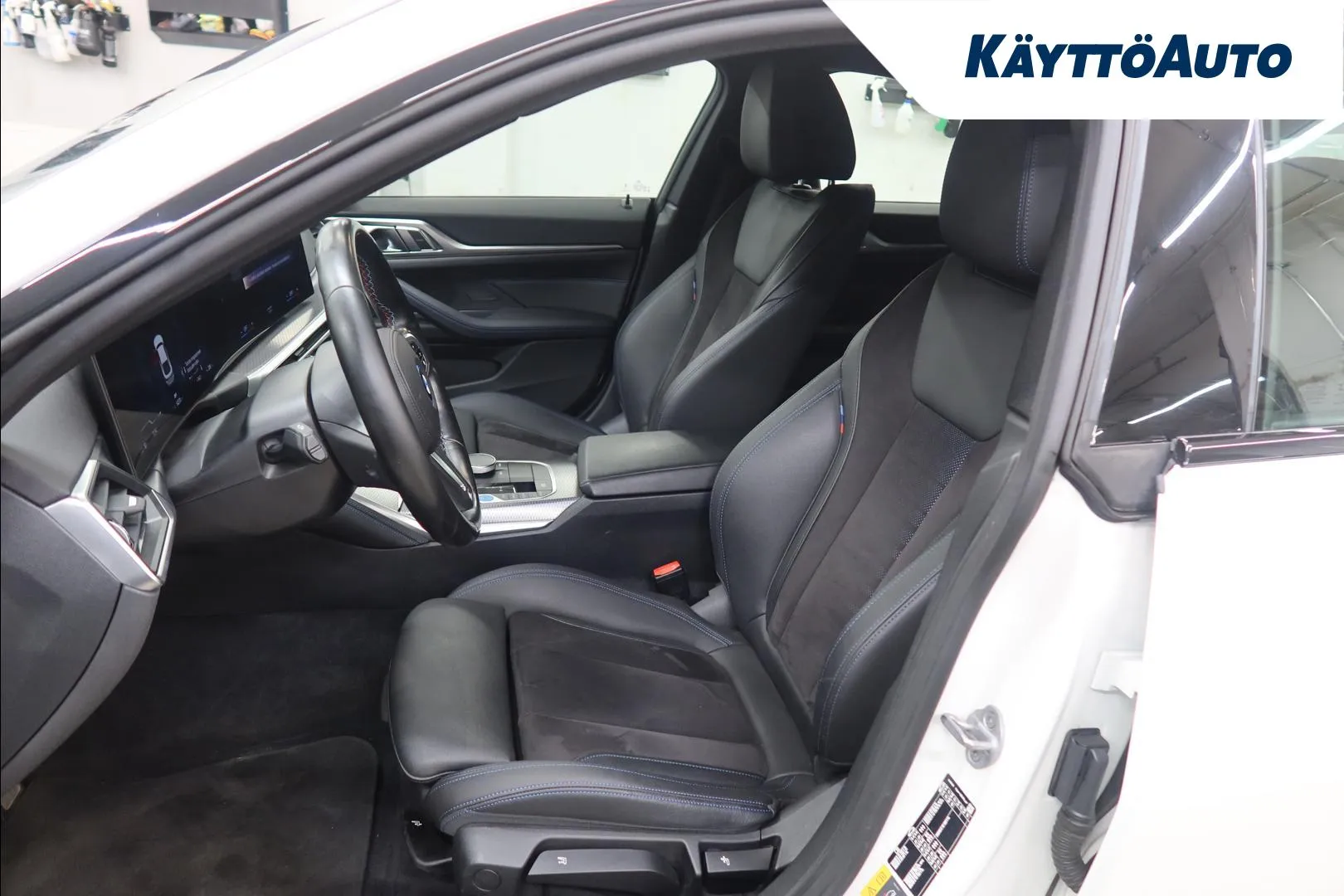 BMW I4 M50 XTS-601 carousel image