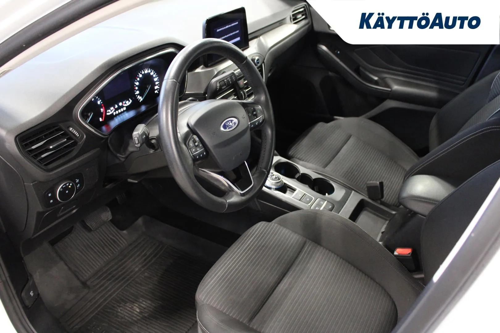 FORD Focus CMR-943 carousel image