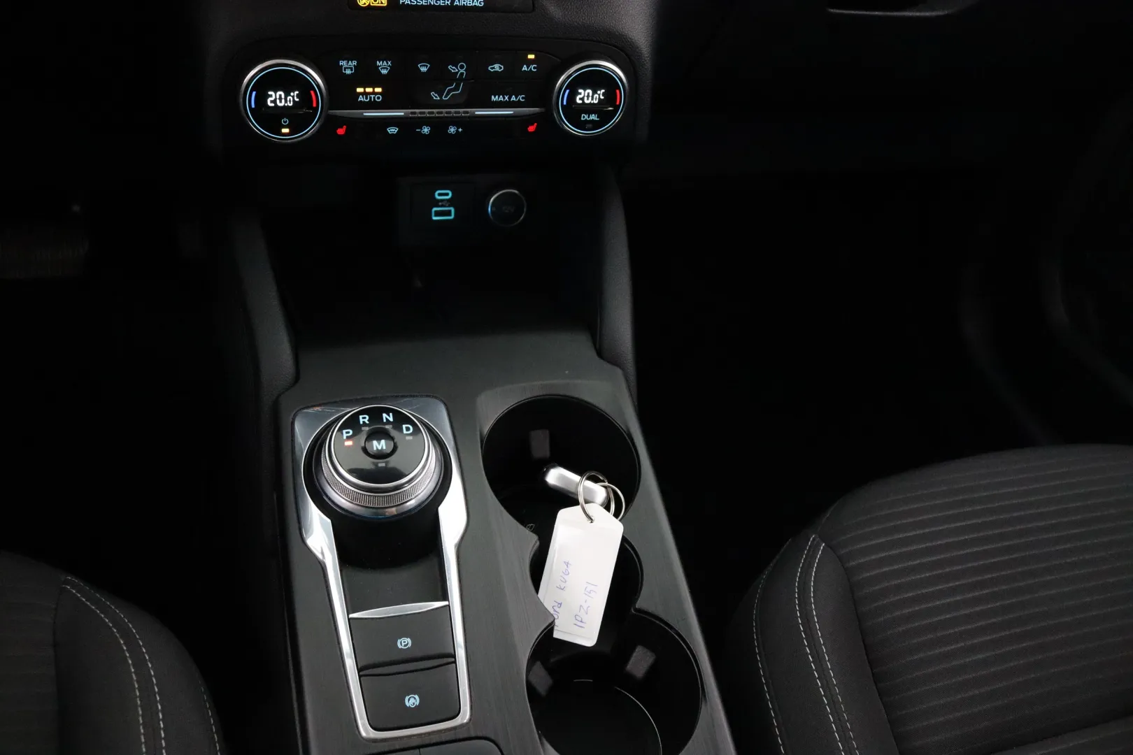 FORD Kuga IPZ-151 carousel image