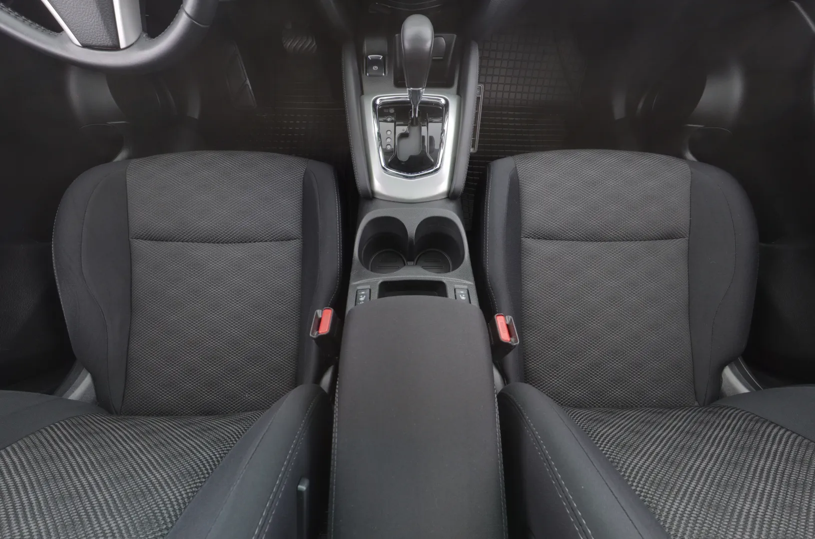 NISSAN Qashqai FMO-314 carousel image