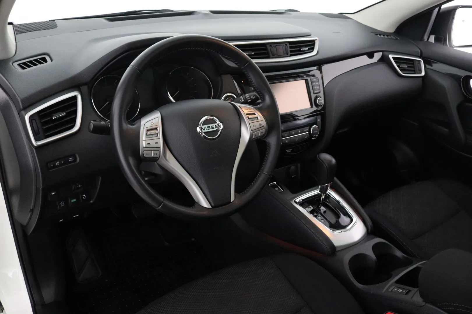 NISSAN Qashqai FMO-314 carousel image