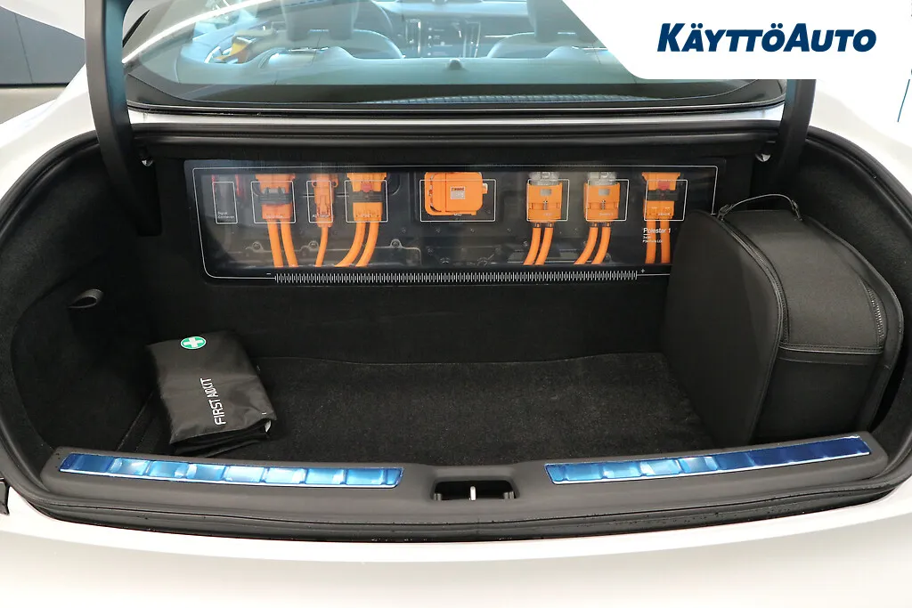 POLESTAR 1 ZOB-378 carousel image