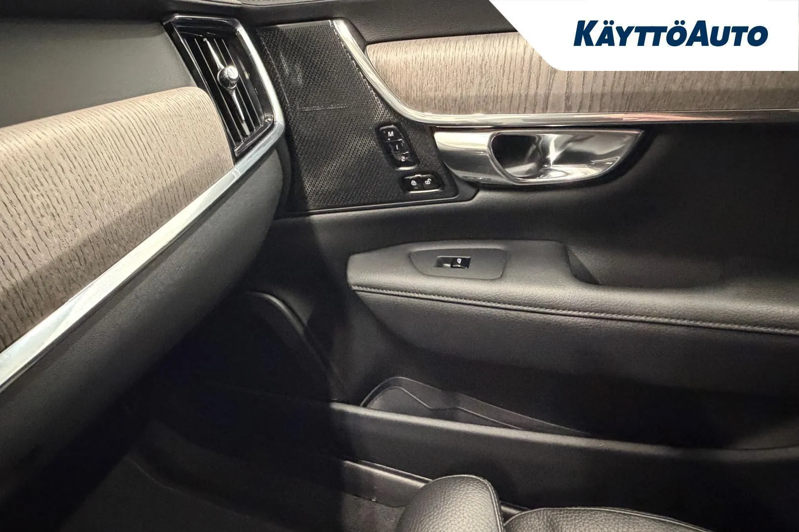 Volvo V90 GOK-715 carousel image