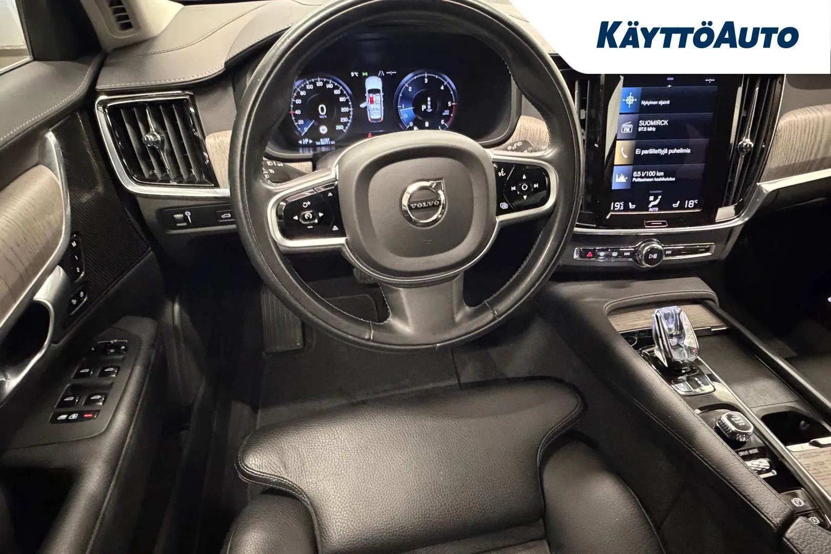 Volvo V90 GOK-715 carousel image