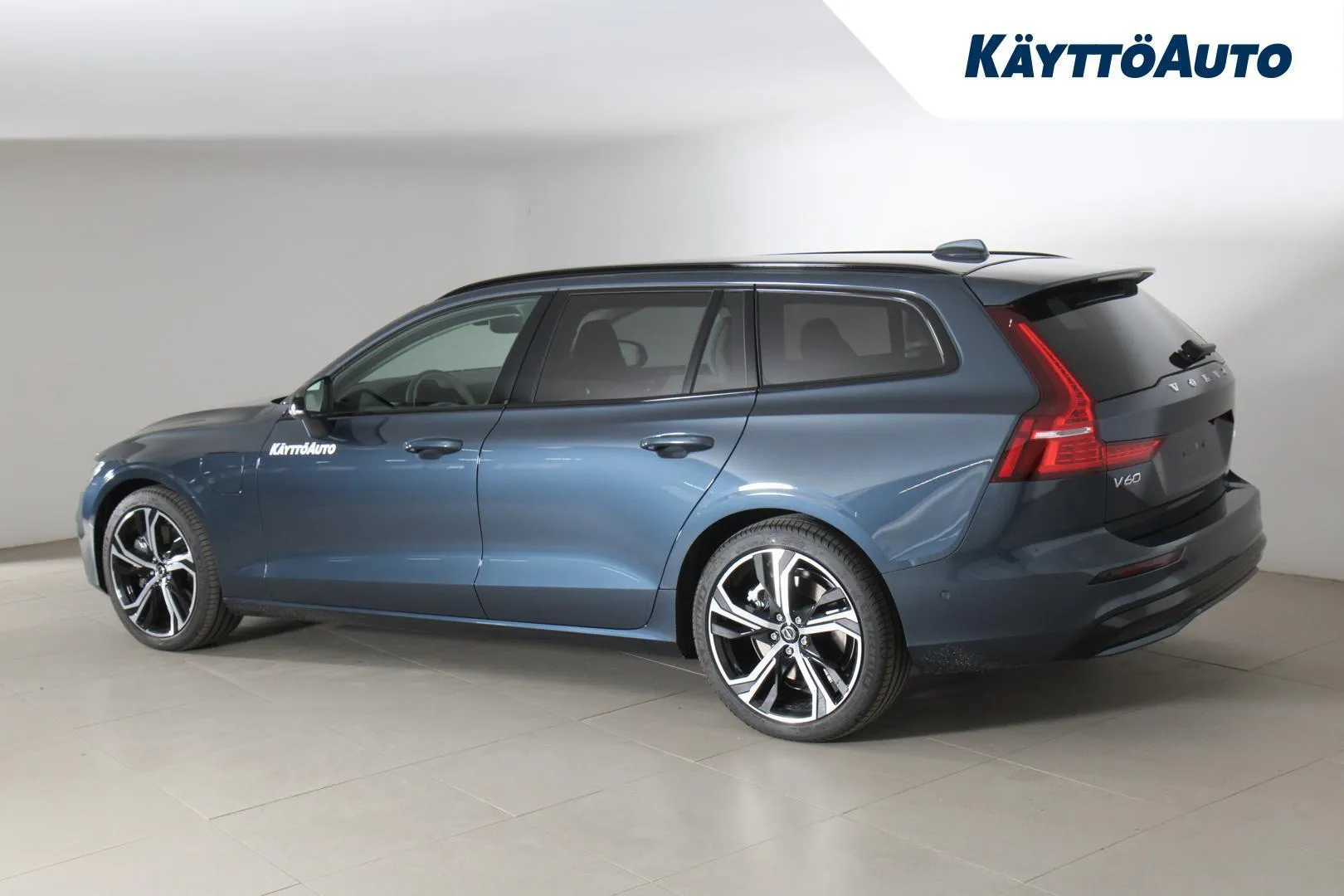 Volvo V60 JOF-302 carousel image