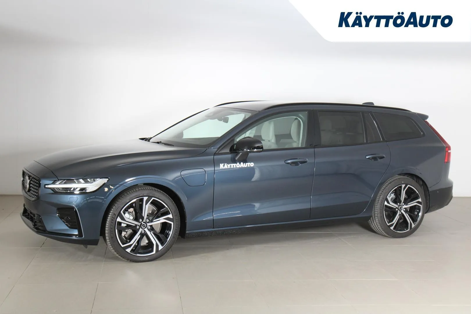 Volvo V60 JOF-302 carousel image
