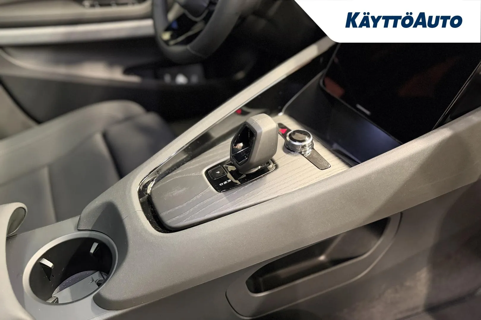 Polestar 2 ISJ-301 carousel image