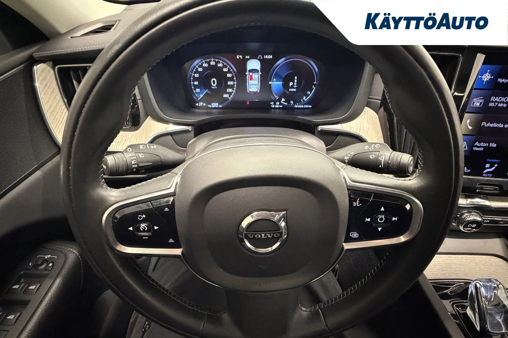 Volvo XC60 OZL-910 carousel image