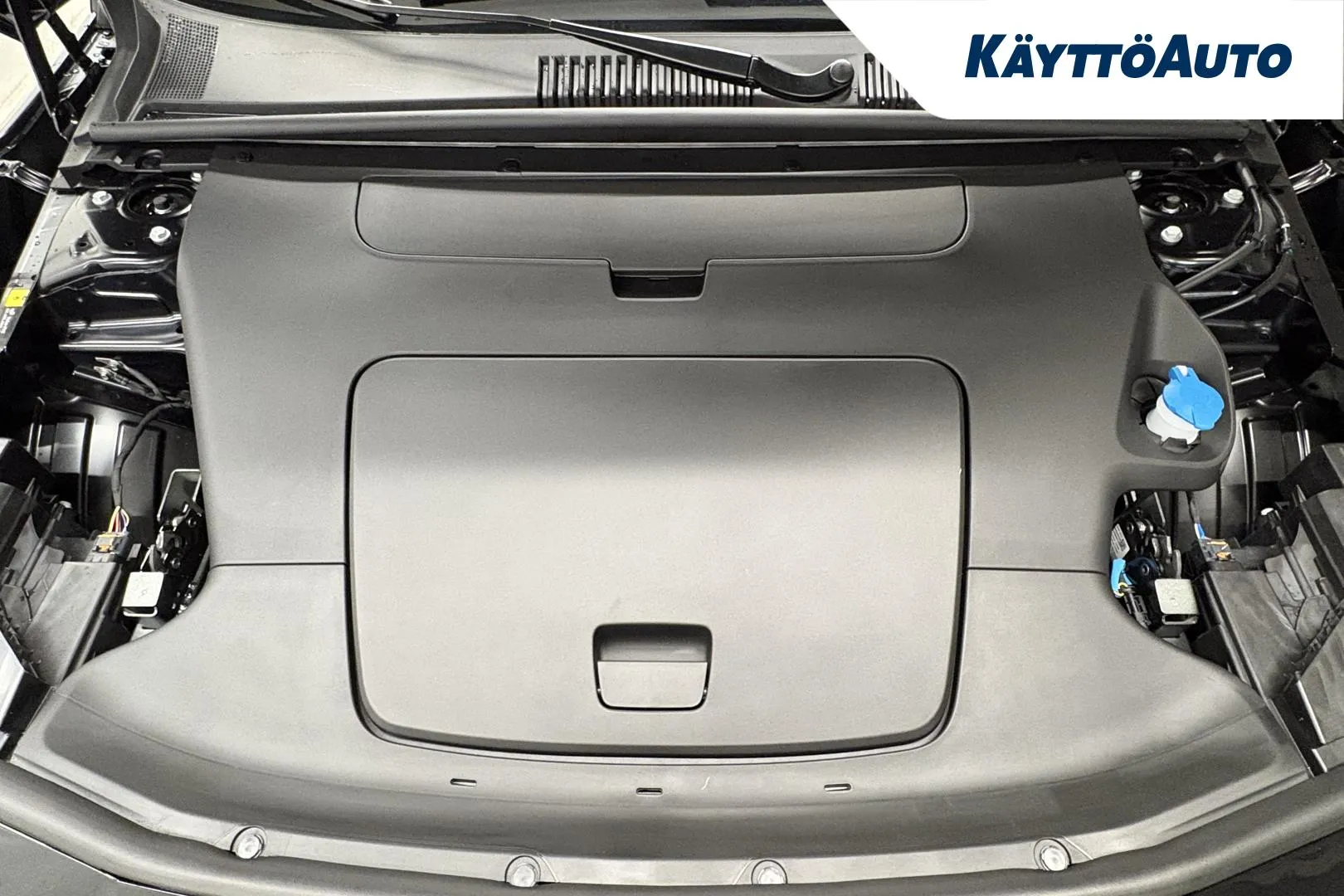 Volvo EX30 ISV-446 carousel image