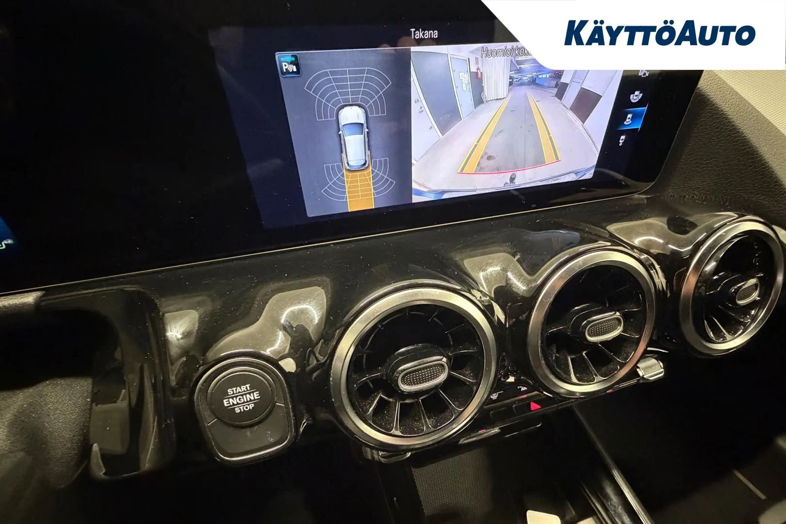 MERCEDES-BENZ GLA JME-948 carousel image