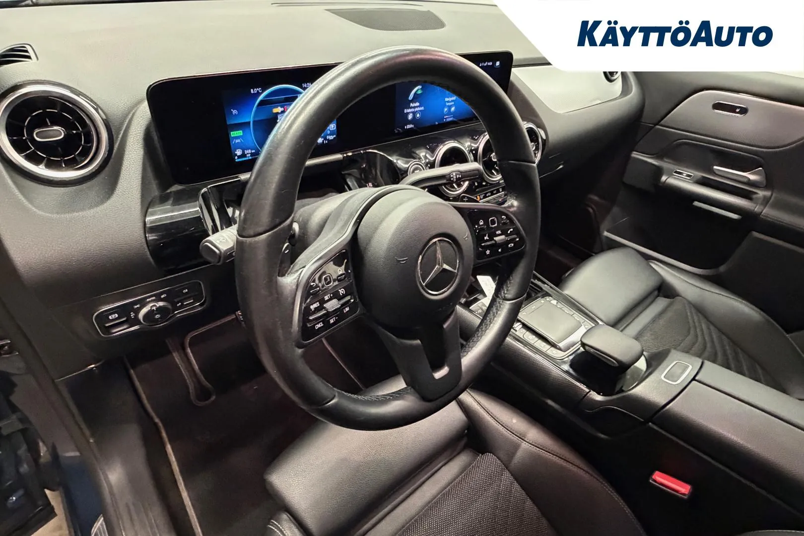 MERCEDES-BENZ GLA JME-948 carousel image