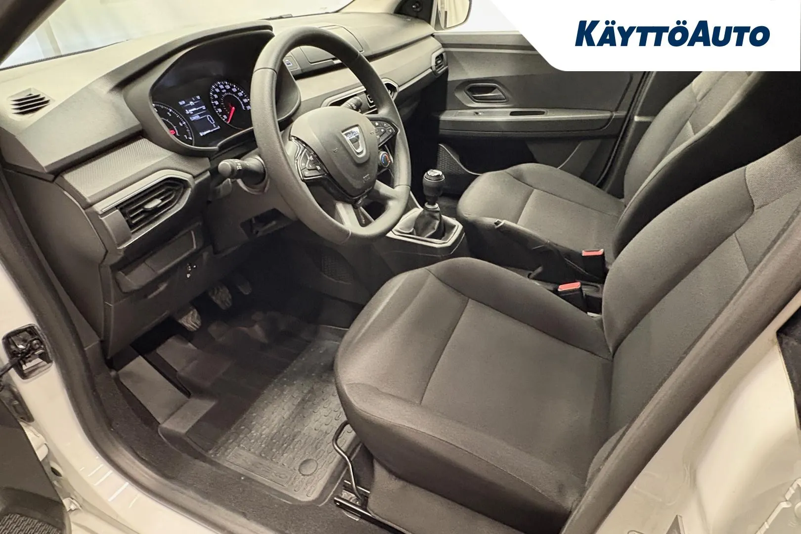 DACIA Sandero LRO-867 carousel image