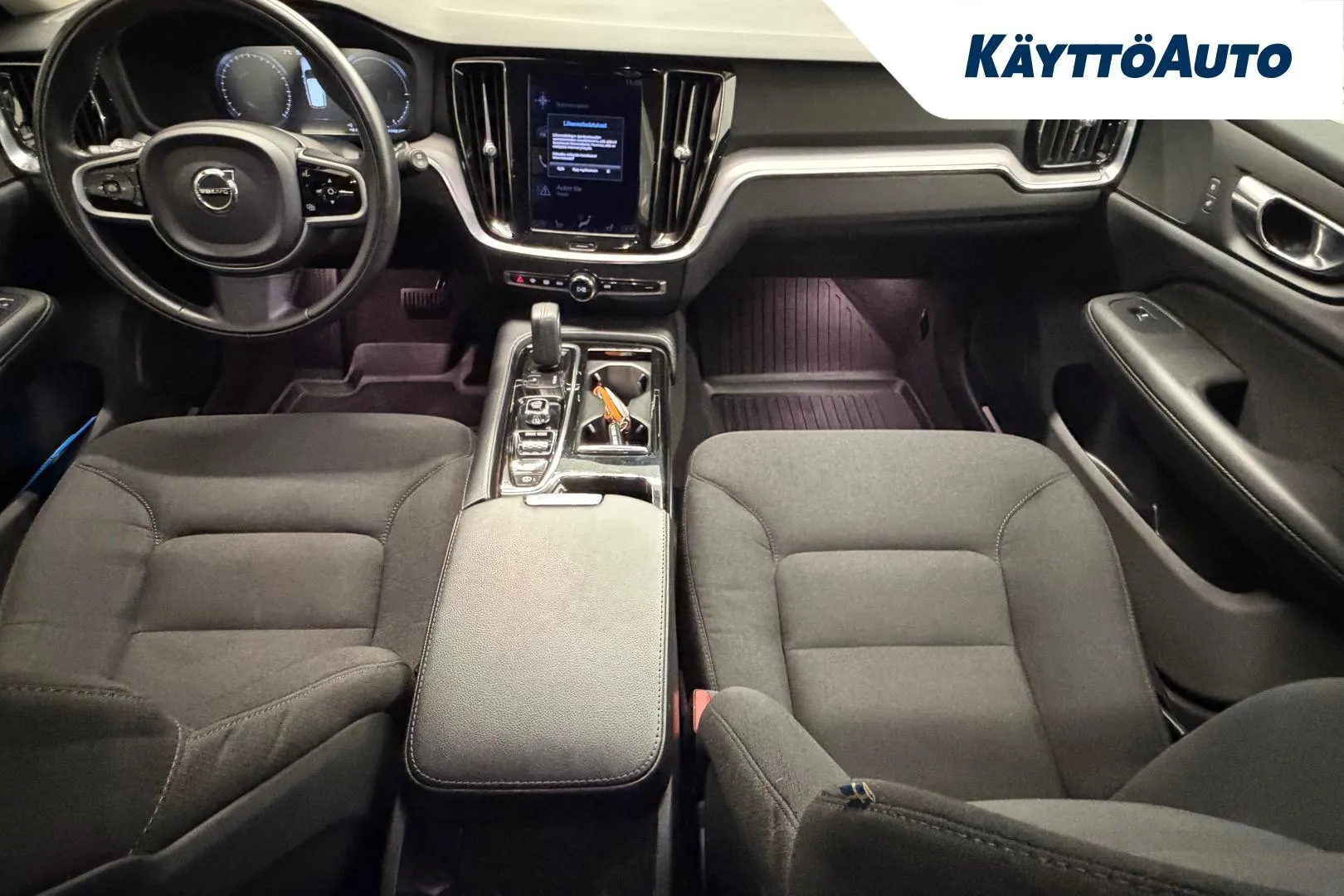 VOLVO V60 LSM-247 carousel image