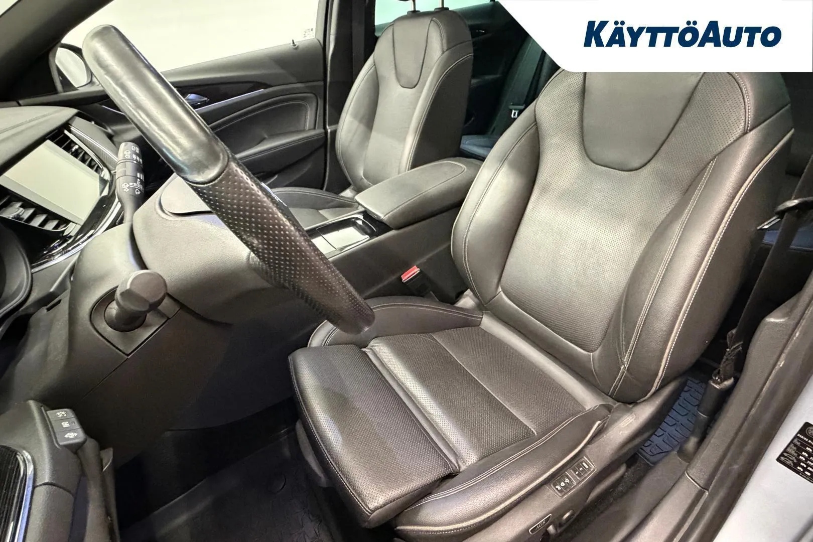 OPEL Insignia MNJ-751 carousel image