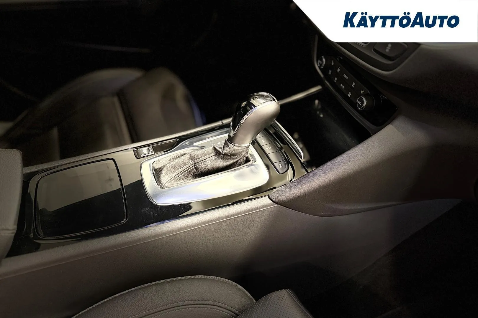 OPEL Insignia MNJ-751 carousel image