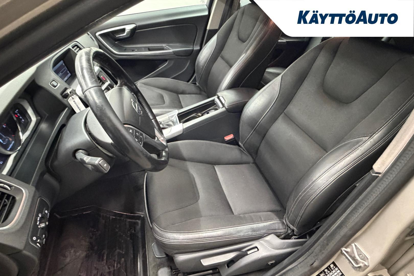 Volvo V60 D4 AWD Business aut 2017, kuva 6/20