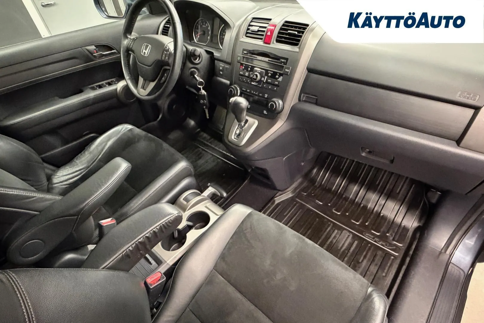 Honda CR-V XUO-888 carousel image