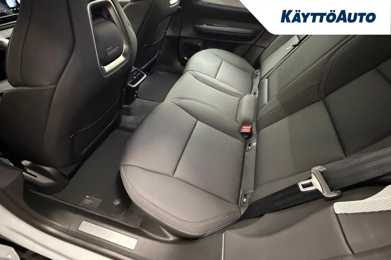 Polestar 4 KXP-722 carousel image