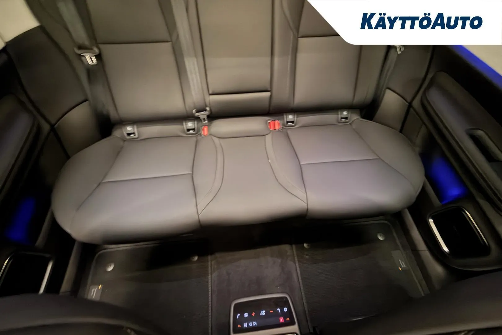 Polestar 4 EVS-113 carousel image