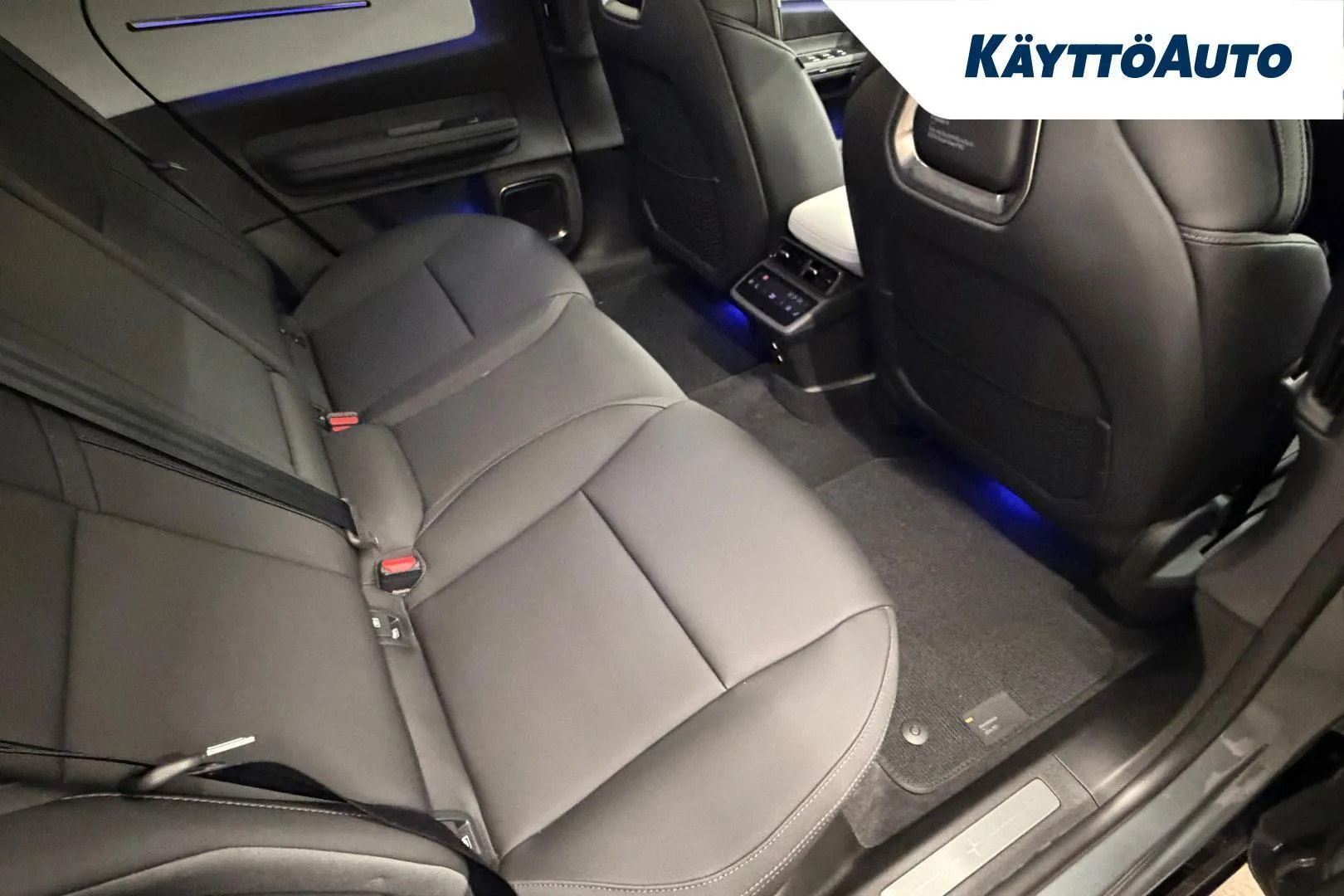 Polestar 4 EVS-113 carousel image