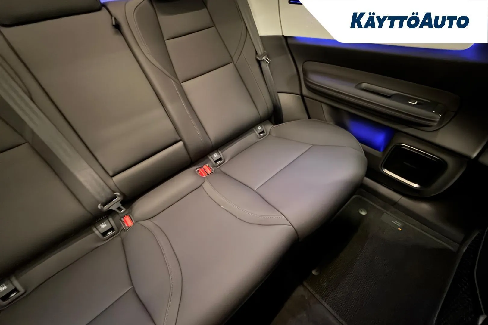 Polestar 4 EVS-113 carousel image