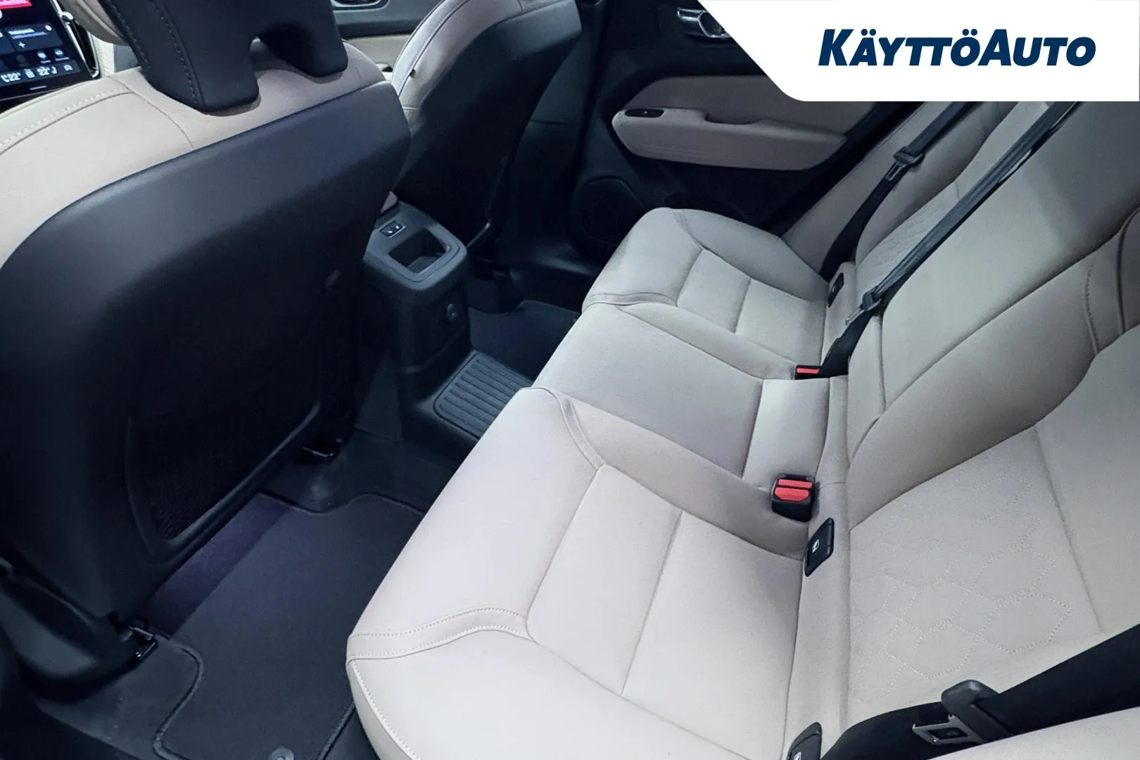 Volvo XC60 NOJ-767 carousel image