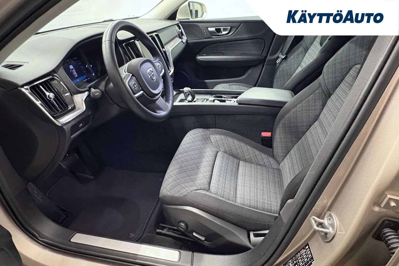 VOLVO V60 FRF-964 carousel image