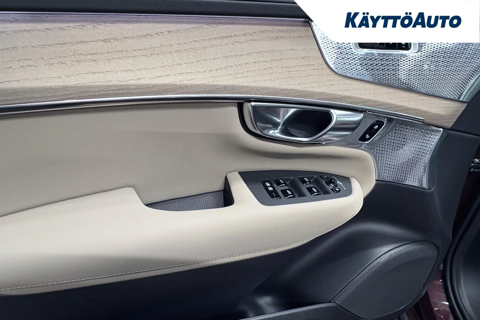 Volvo XC90 MRT-718 carousel image