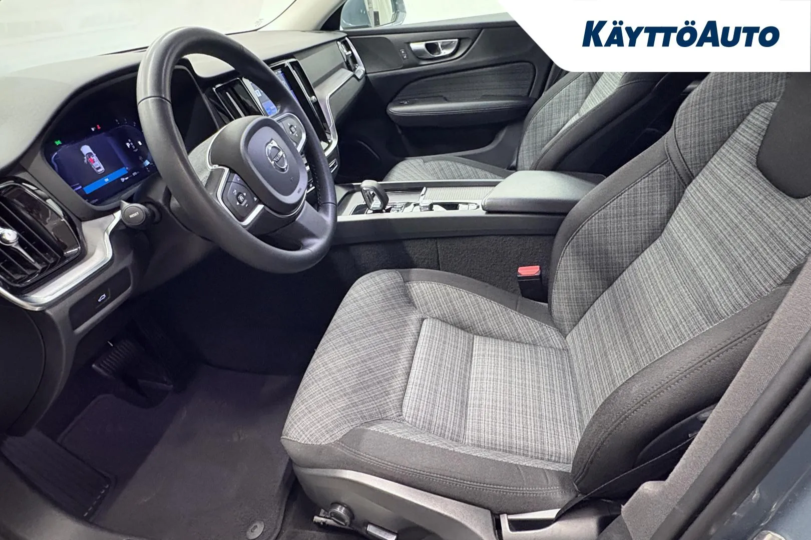 VOLVO V60 FRI-463 carousel image